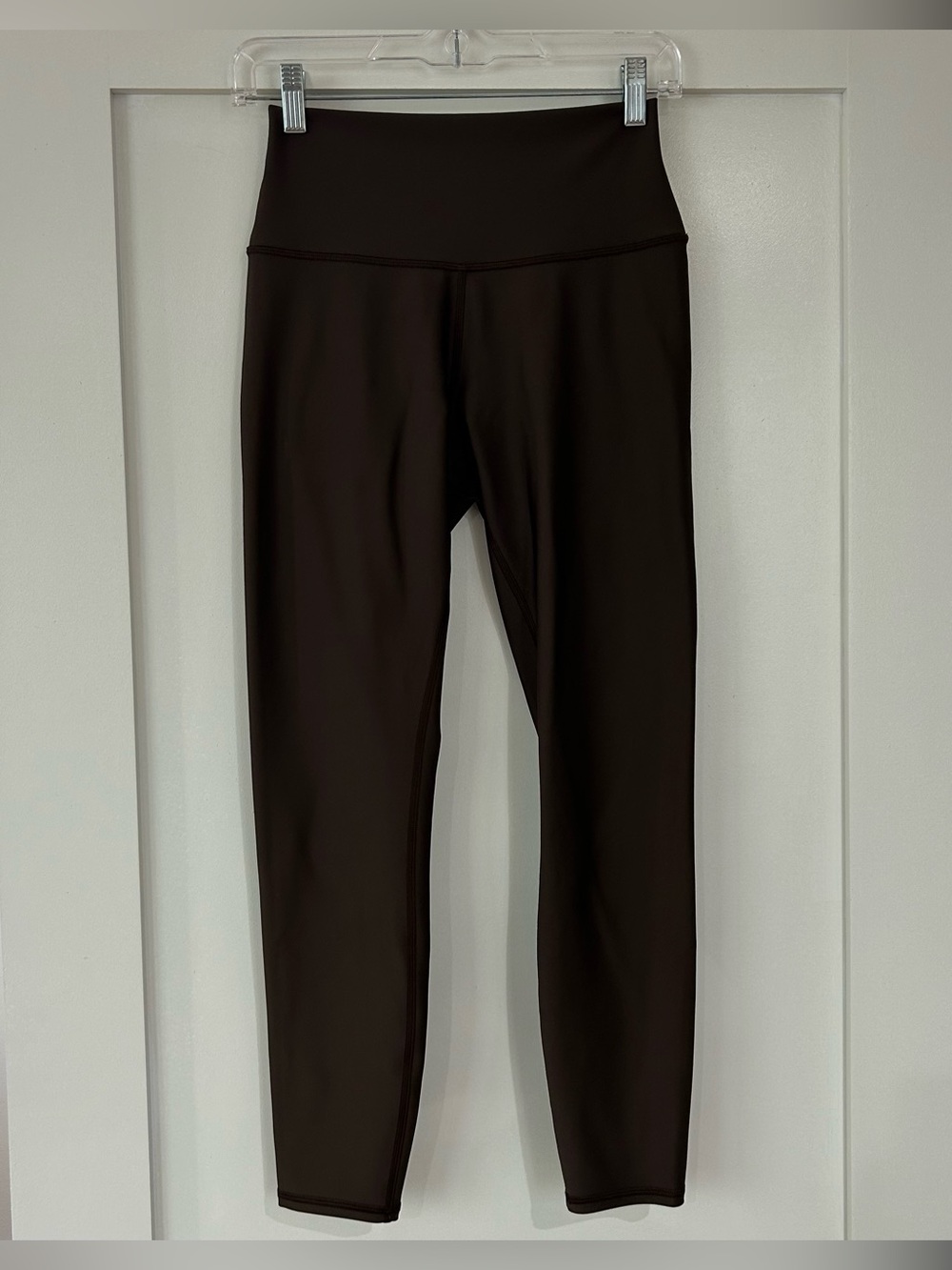 Alo Yoga High-Waist Airlift Legging 7/8 Length Brown Size Medium - Picture 3 of 10